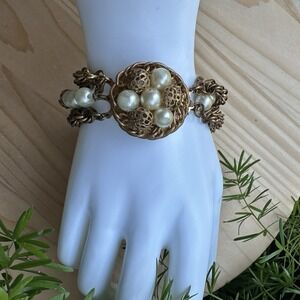 VTG 1950s Statement Bracelet Size 6.5 Faux Pearl Gold Cage Beaded Chains READ‎